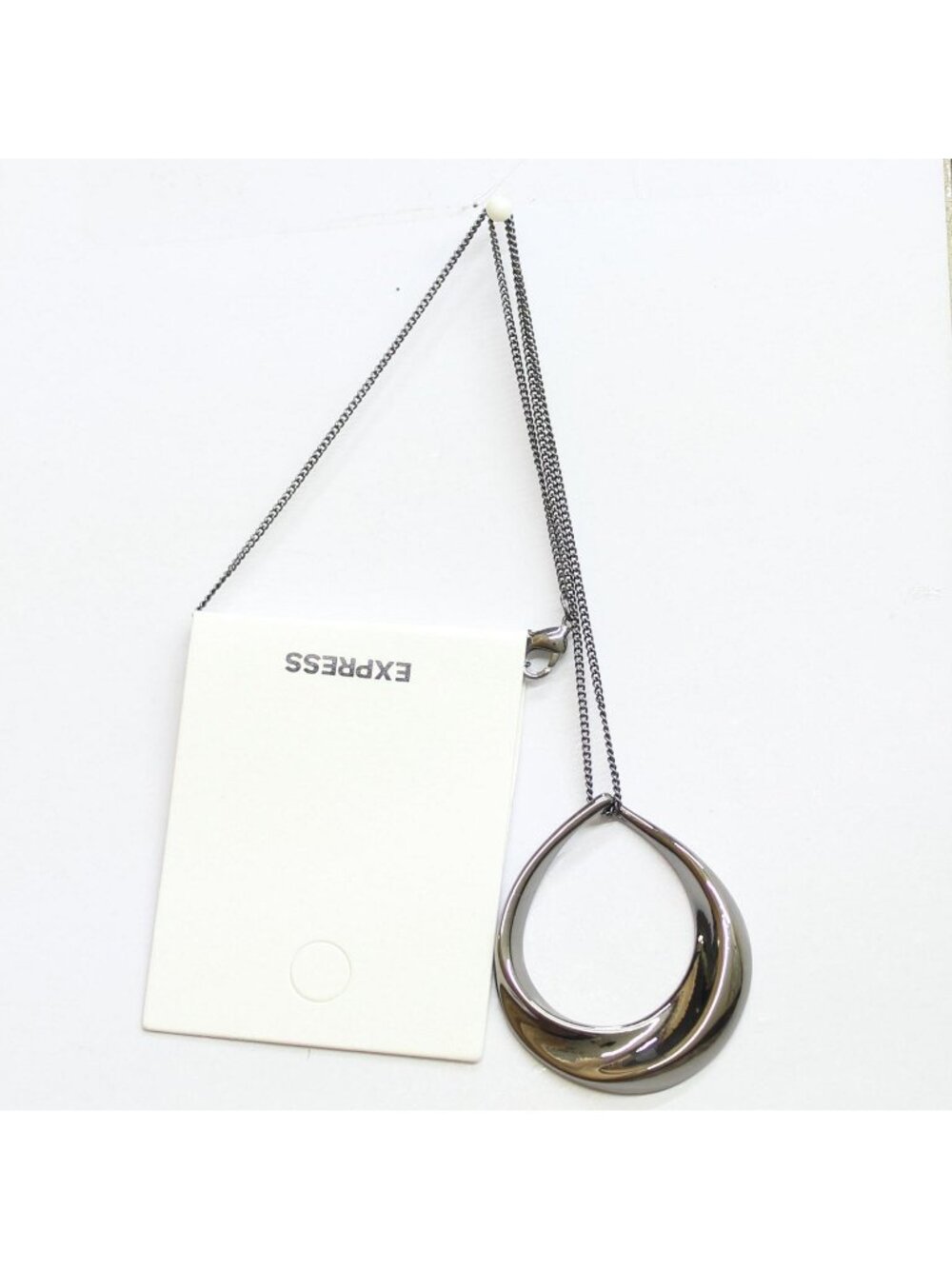 NWT Express Sculpted Teardrop Pendant on Dainty Chain Necklace Black 16'' + 3''